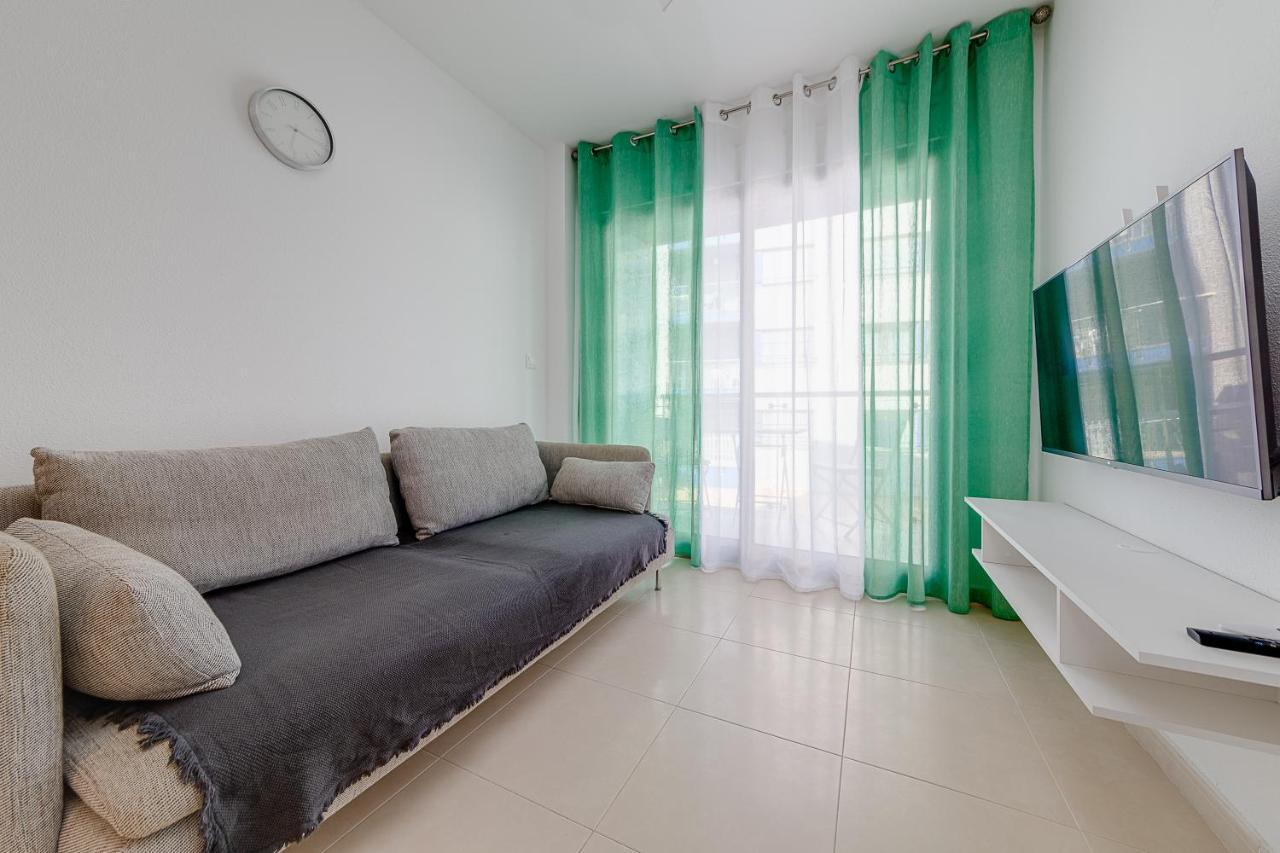 Apartamento Caravela Torrevieja Dış mekan fotoğraf